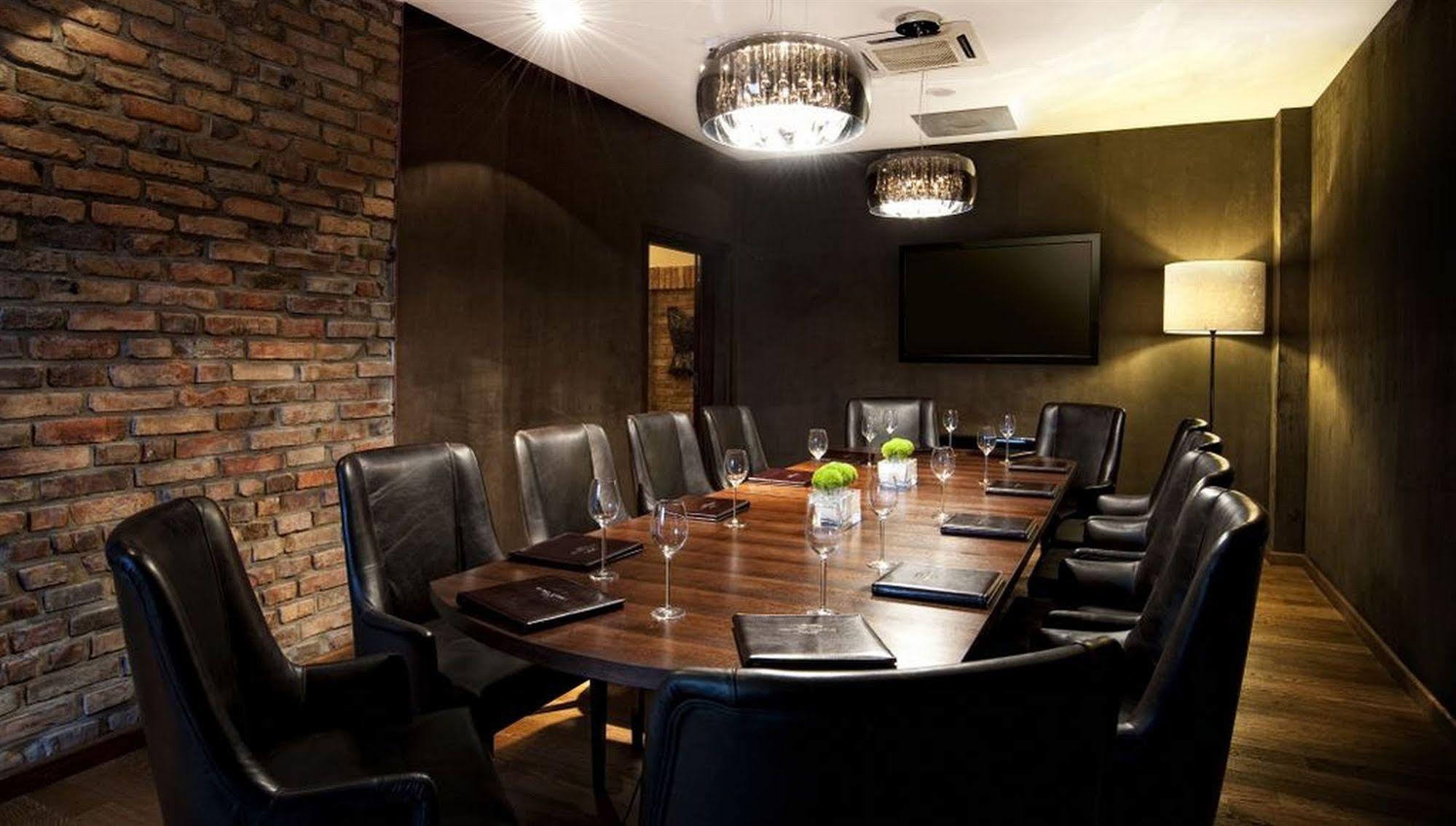 Hotel Remes Opalenica Ngoại thất bức ảnh